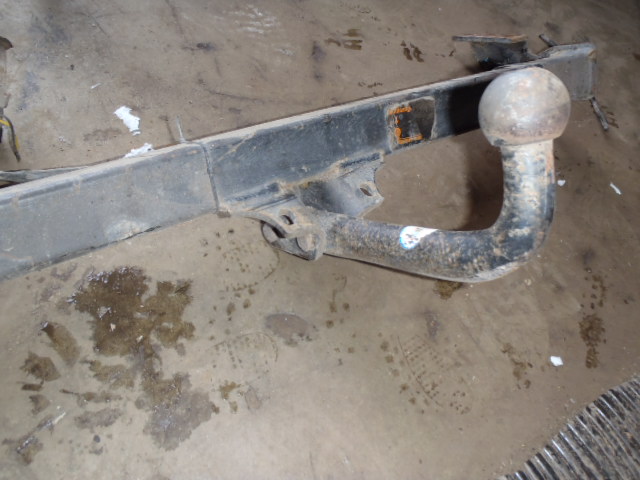 Tažné zařízení RAV 4 2000-2005