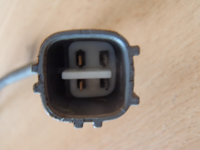 Lambda sonda Avensis 1.6i