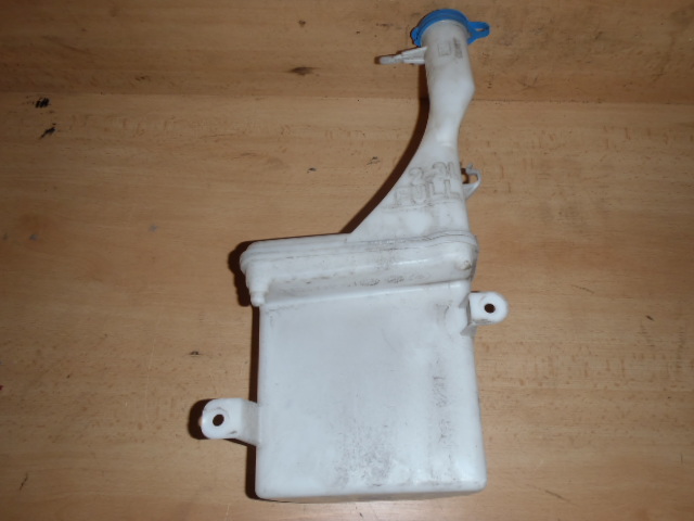 Nádobka ostřikovačů francie 