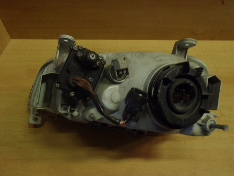 Přední světlo RAV4 P.1994-1998