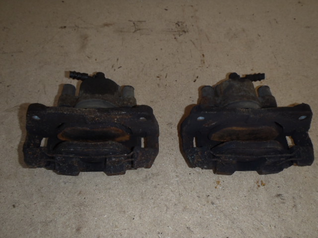 Přední brzdíč L+P