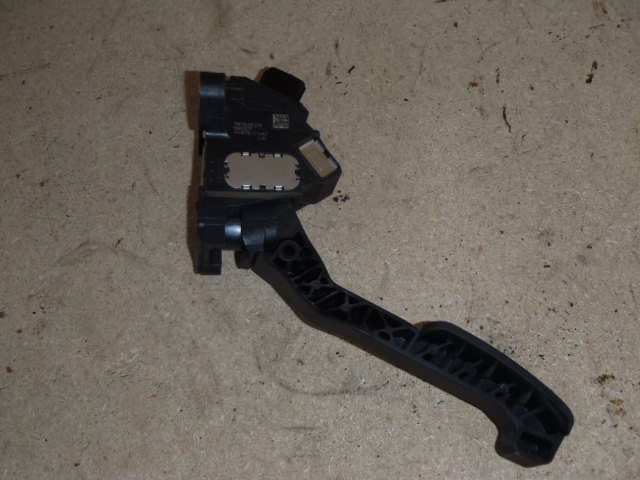 Plynový pedál 78110-0D010