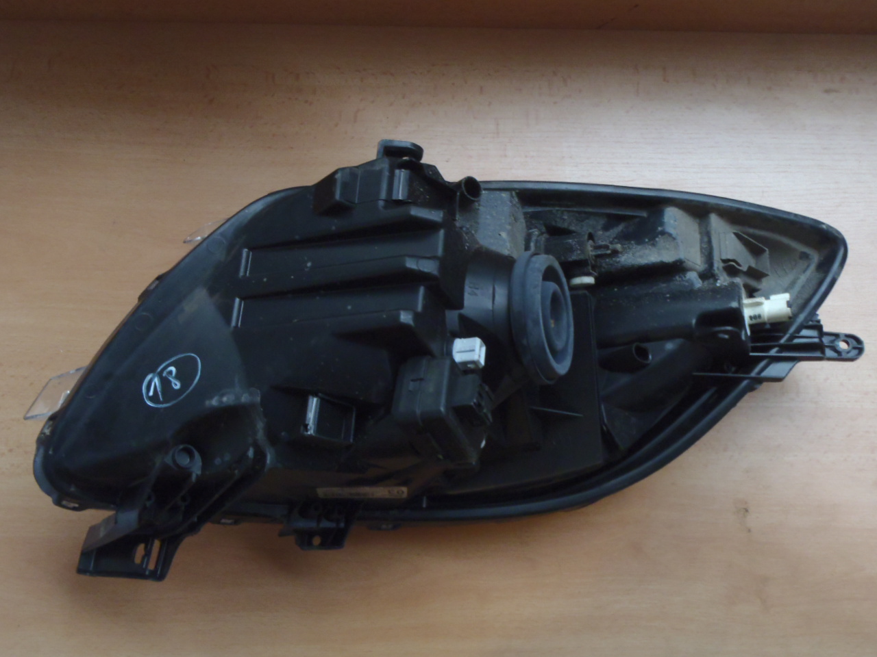 Přední světlo Yaris L.2006-2009