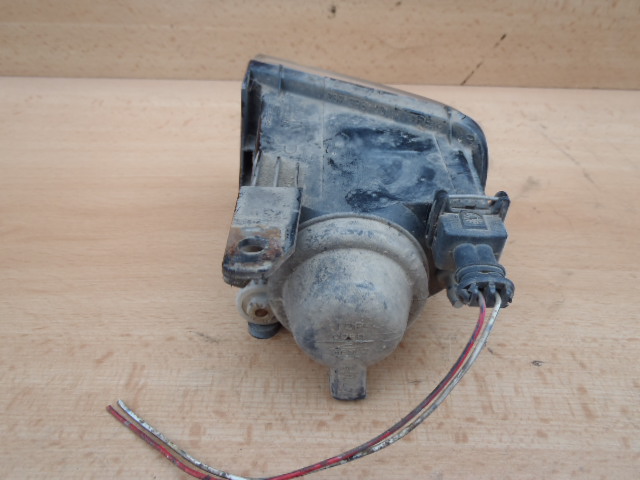 Přední mlhovka Avensis P. 2000-2003