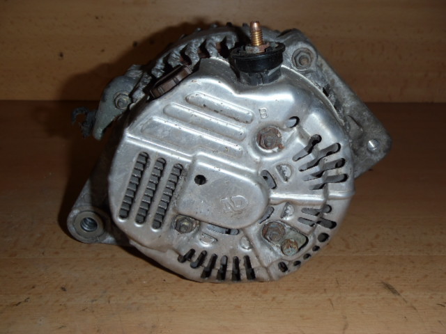 Alternátor Corolla 2.0 D4D