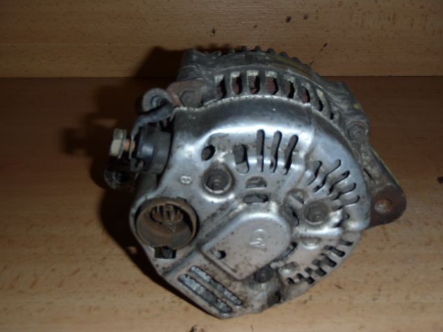Alternátor Land Cruiser 80