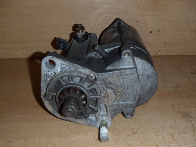 Startér Land Cruiser 120