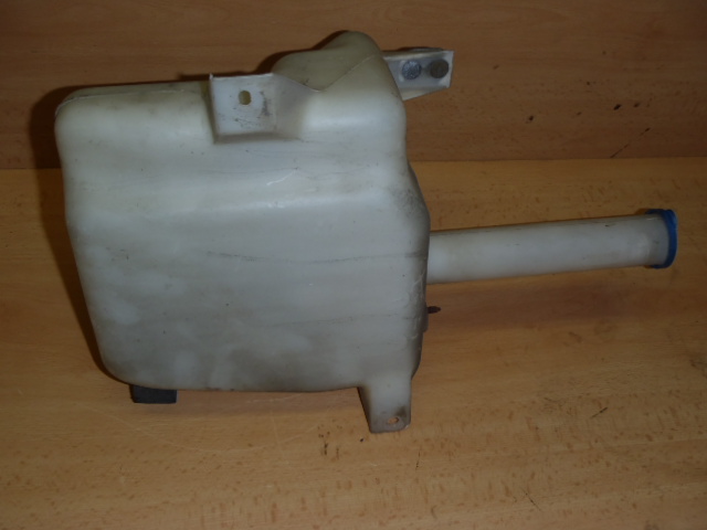 Nádobka ostřikovačů Avensis 1998-2002 sedan