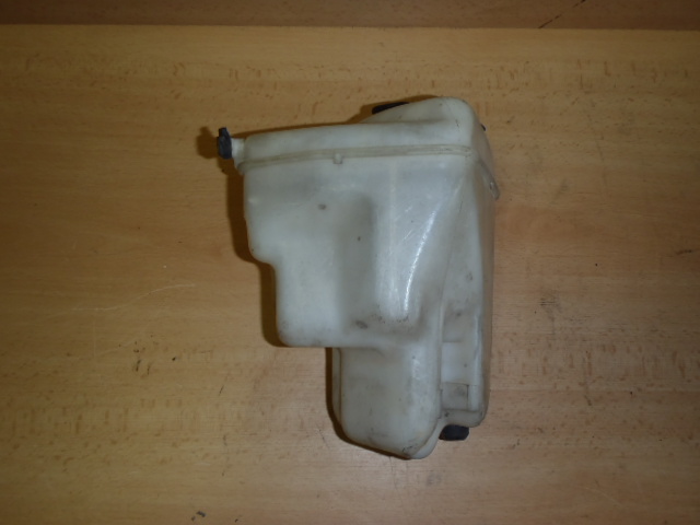 Nádobka ostřikovačů Corolla 1988-1992