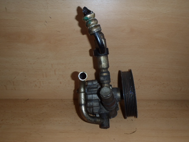 Servo pumpa RAV4 2.0 VVT-i