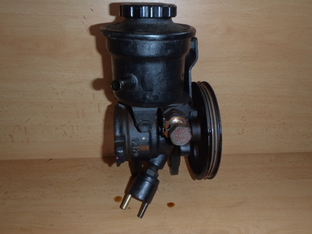 Servo pumpa Celica 1.8i