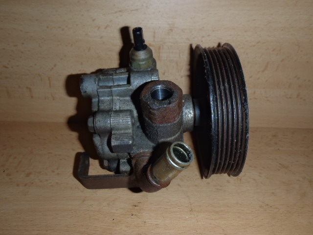 Servo pumpa Avensis 1.6 VVT-i, 1.8 VVT-i