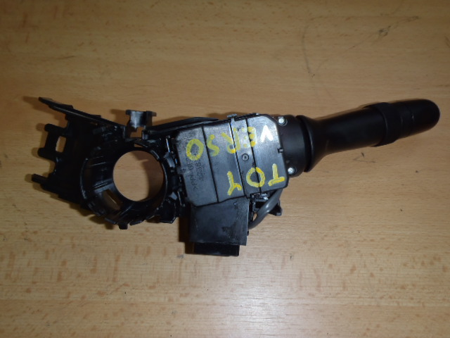 Páčka stěračů Verso