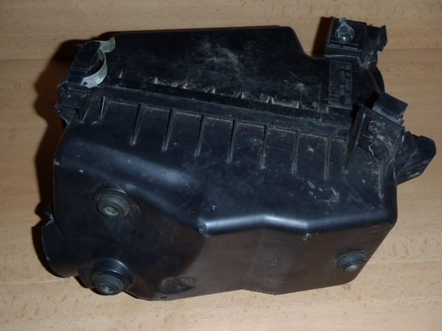 Filtrbox Corolla 1.4 VVT-i 02