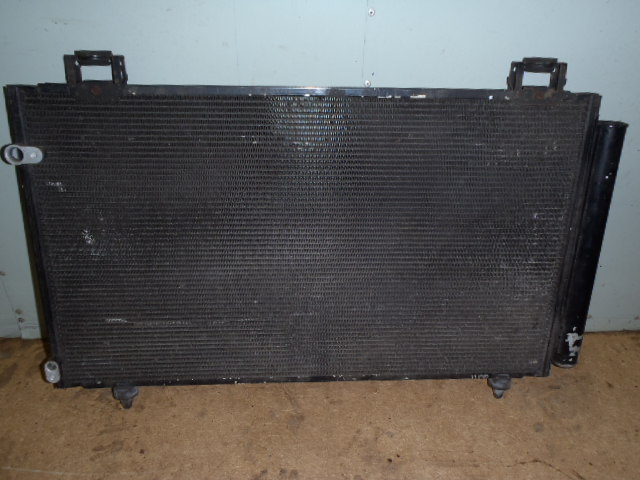 Klima Chladič Corolla 1.6 VVT-i 02