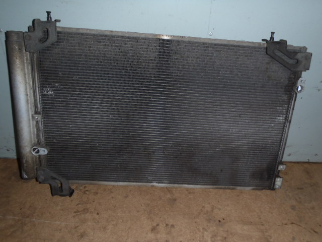 Klima Chladič Avensis