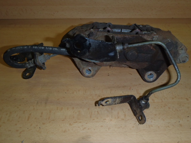 Pravý brzdič Toyota Hilux 