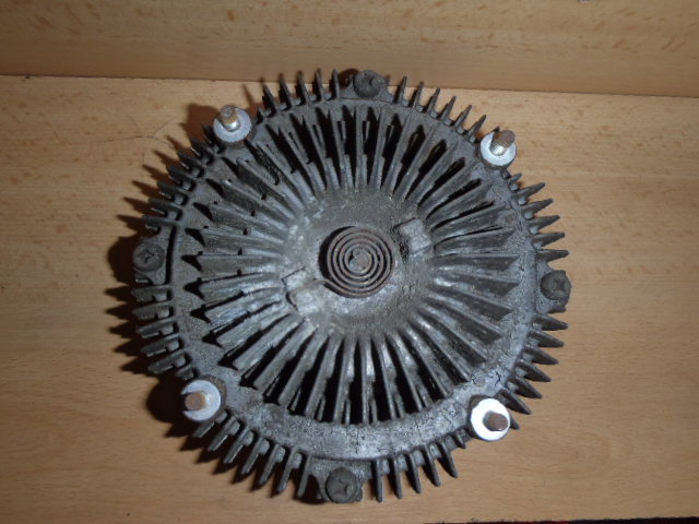 Viskózní spojka  Toyota Supra 3.0T