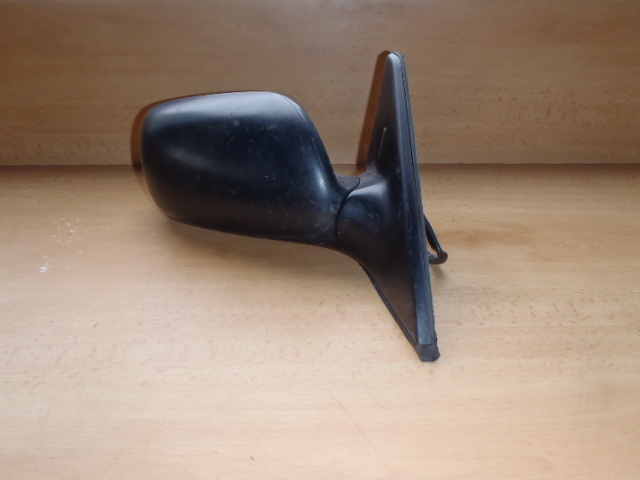 Zpětné  zrcátko Toyota Avensis 1998-2002 P.