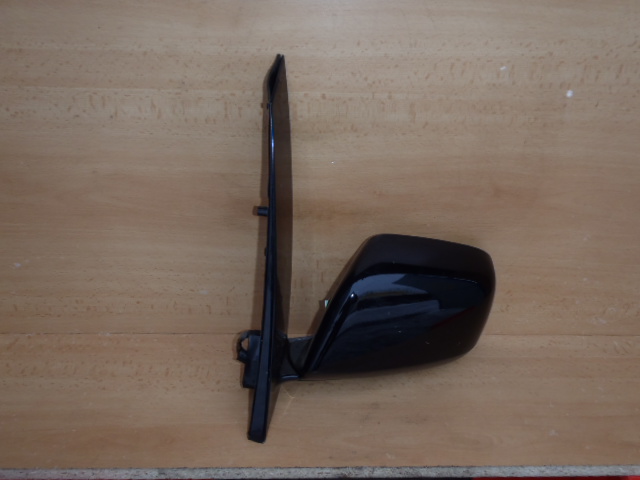 Zpětné  zrcátko Toyota Previa L. 2000->