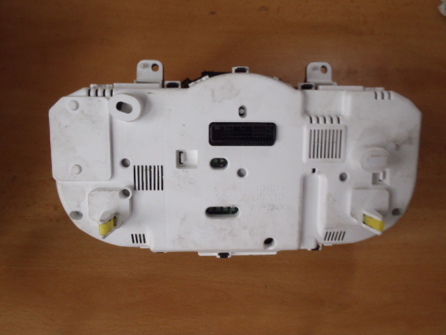 Přístrojová deska Toyota RAV4 XA02 automat