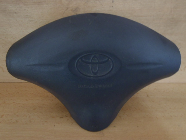 Airbag řidiče Toyota Yaris Verso