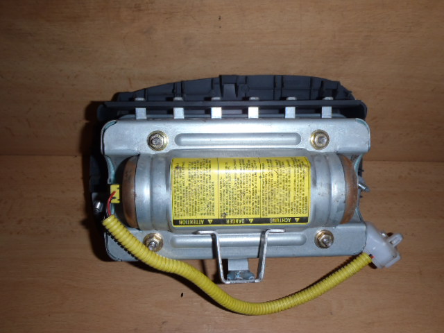 Airbag spolujezdce Toyota Yaris