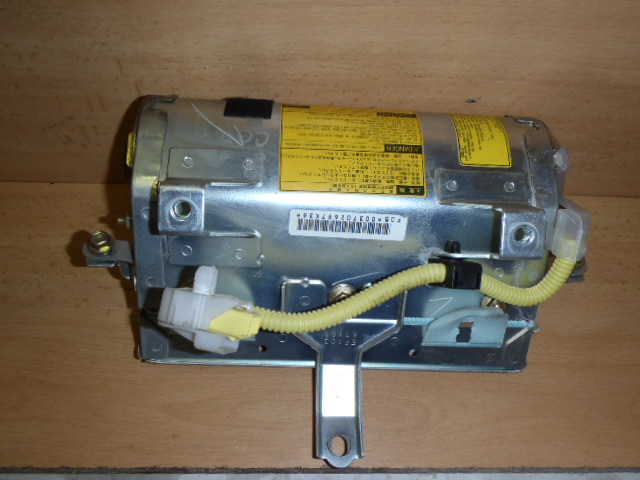 Airbag spolujezdce  Toyota Corolla