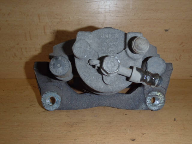 Brzdič Toyota Yaris 06-09 P.