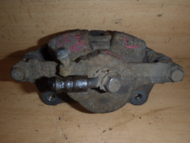 Brzdič Celica L.1993-1999 1.8i