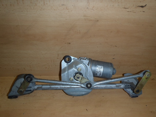 Motorek stěračů Toyota Yaris 1998-2006