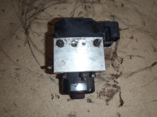 Kostka ABS 1.0 VVT-i