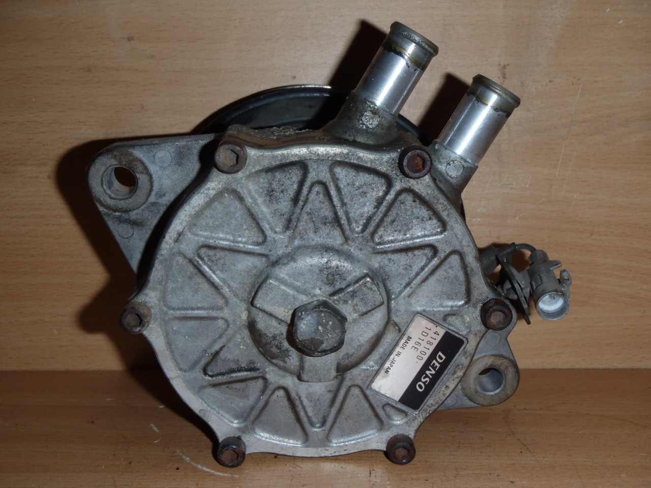 Vodní pumpa  4.2 TD