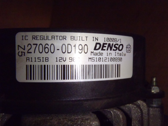 Alternátor Auris 1.4 VVT-i