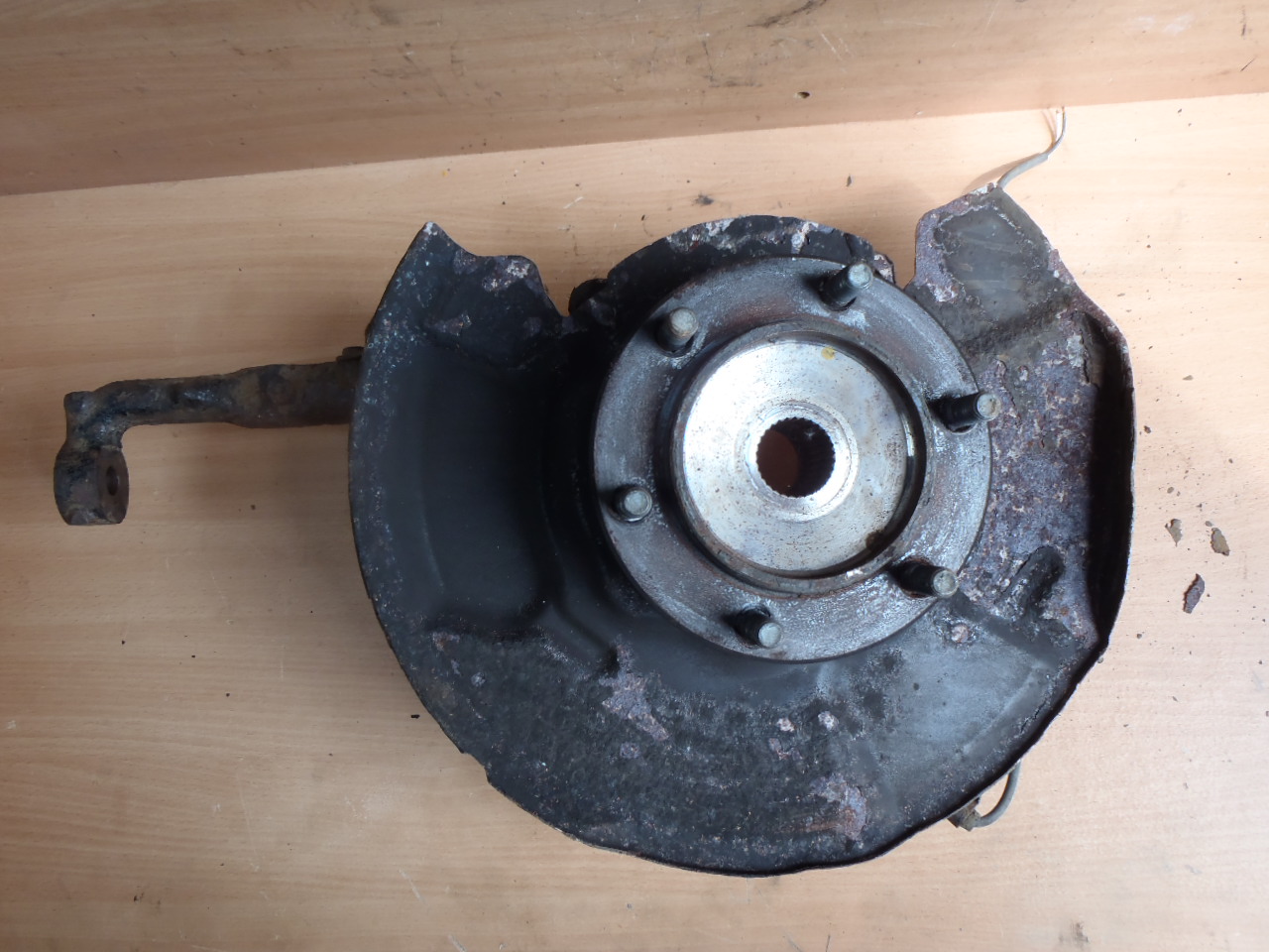 Levá těhlice 3.0 D4D