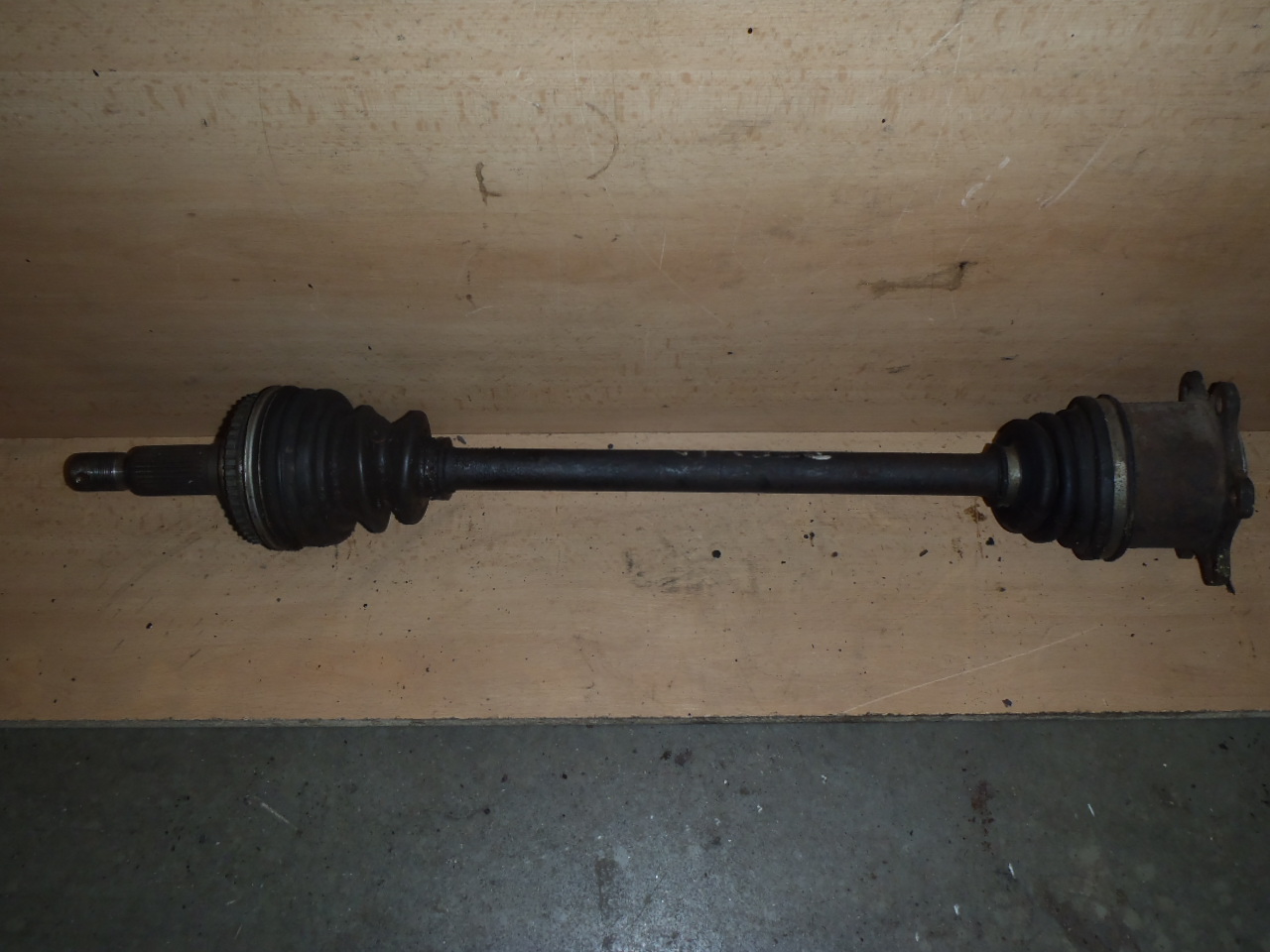 Poloosa L+P zadní 2x4 4x4 2.4i