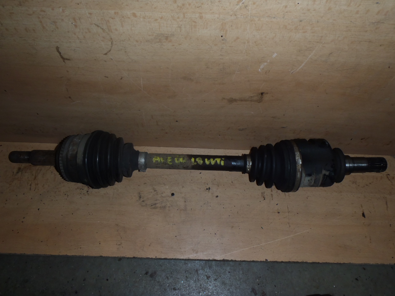Poloosa L. 1.6,1.8 VVT-i
