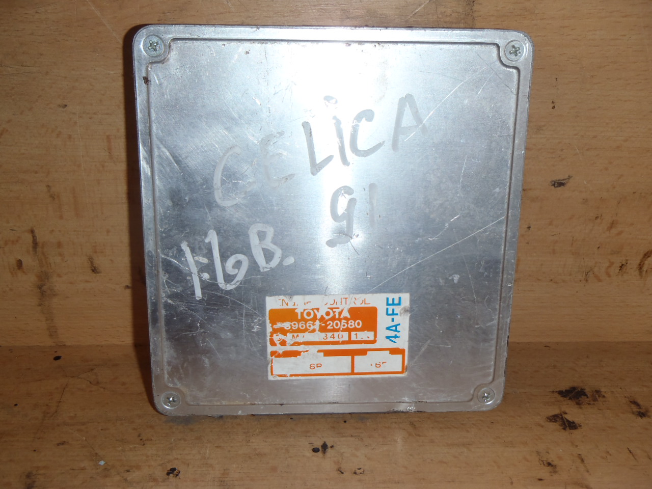 Řídící jednotka 1.6i