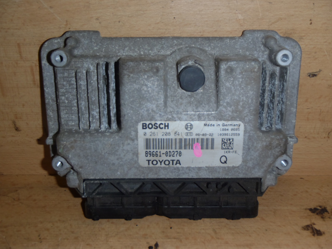 Řídící jednotka 1.0 VVT-i