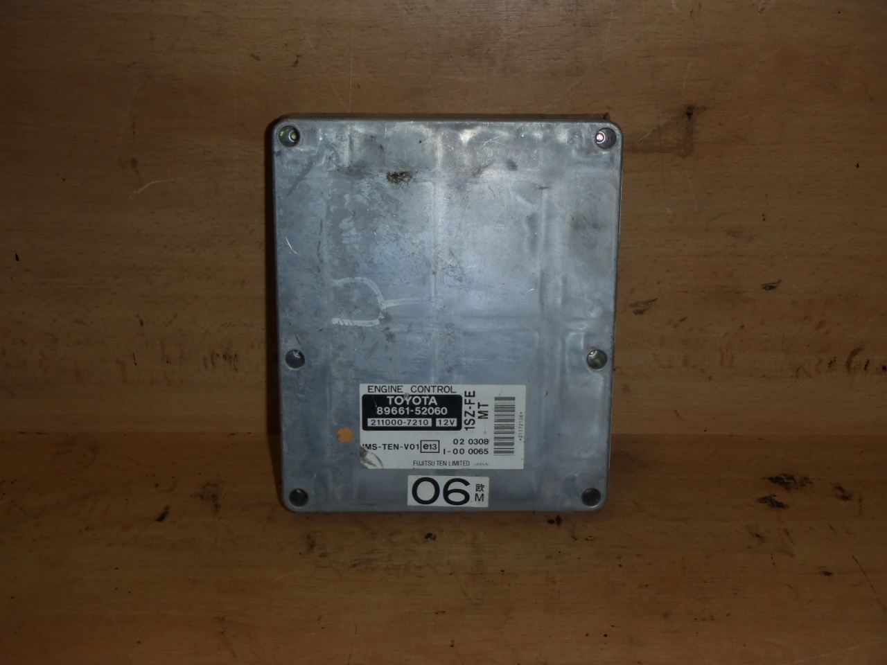 Řídící jednotka 1.0 VVT-i