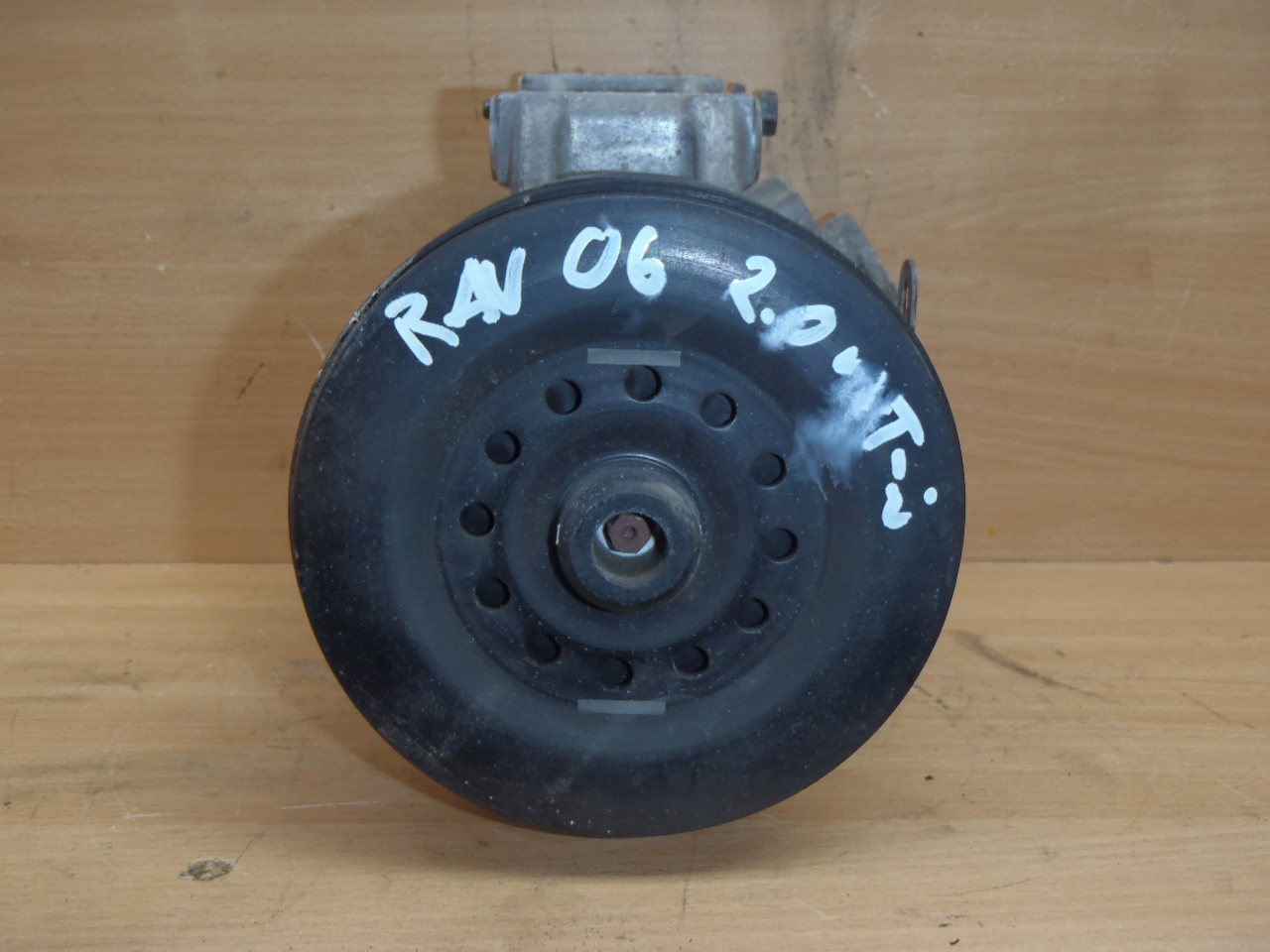 Klimakompresor  2.0 VVT-i