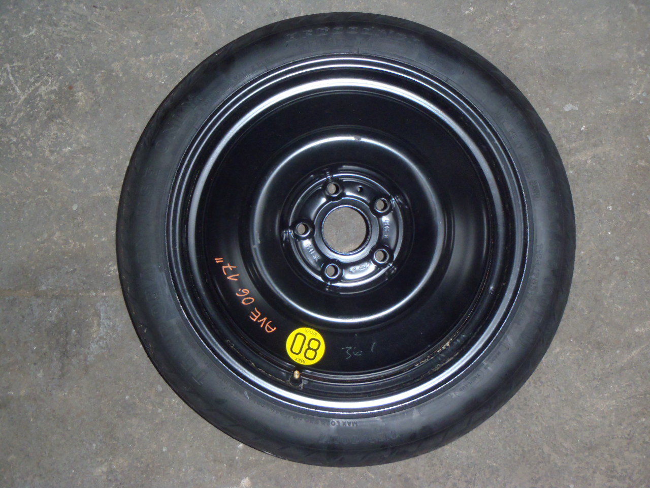 Dojezdové kolo 17" 2.0 VVT-i,D4D 5x100