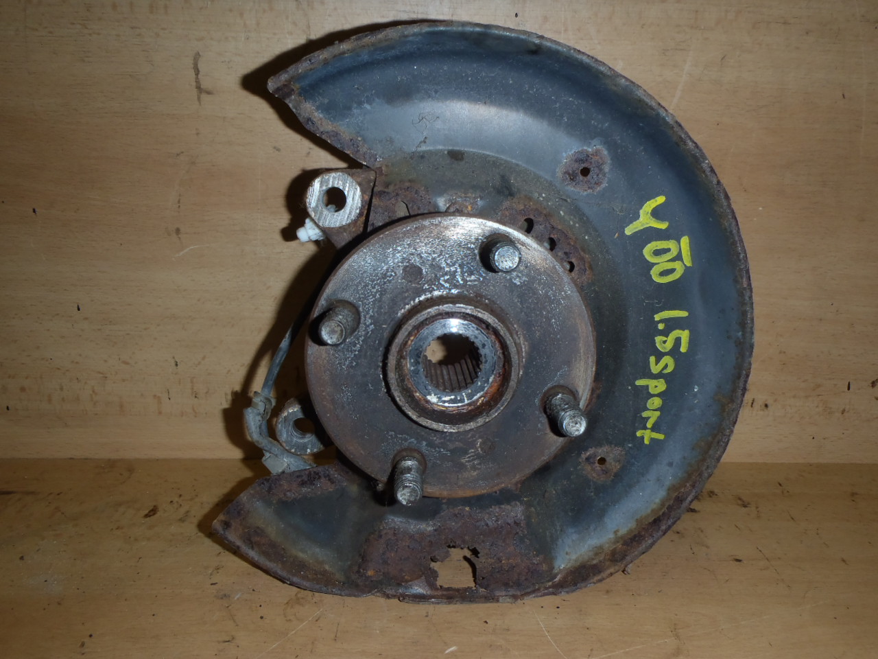 Těhlice L 1.5 VVT-i Sport