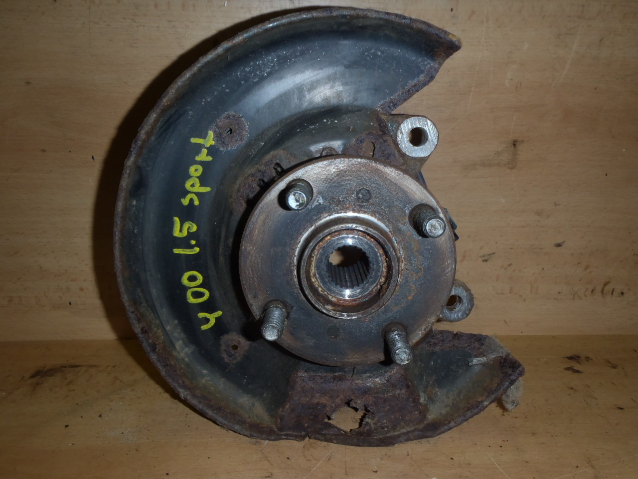 Těhlice P.  1.5 VVT-i Sport