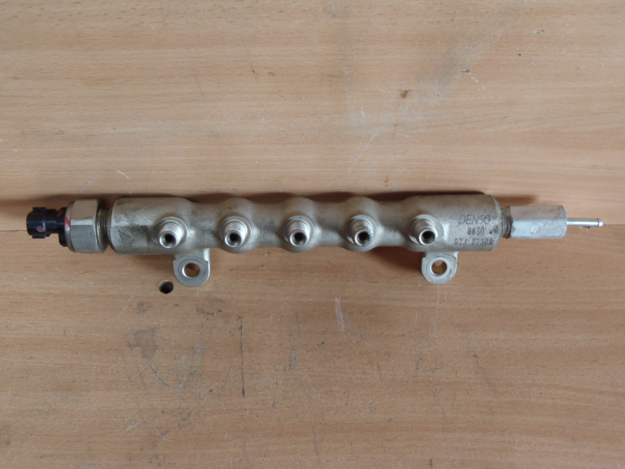 Vstřikovací lišta 2.0 D4D