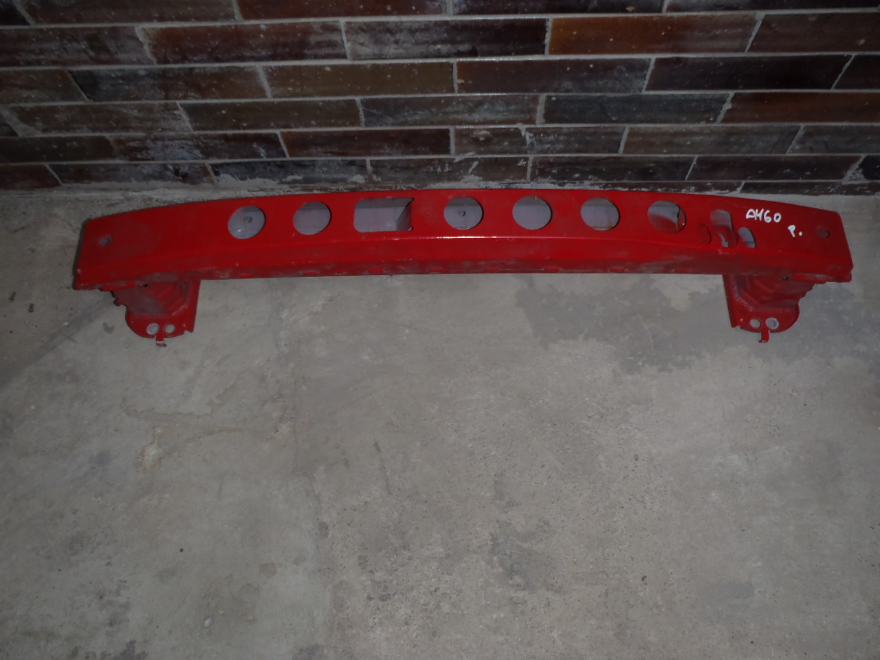 Výztuha nárazníku přední