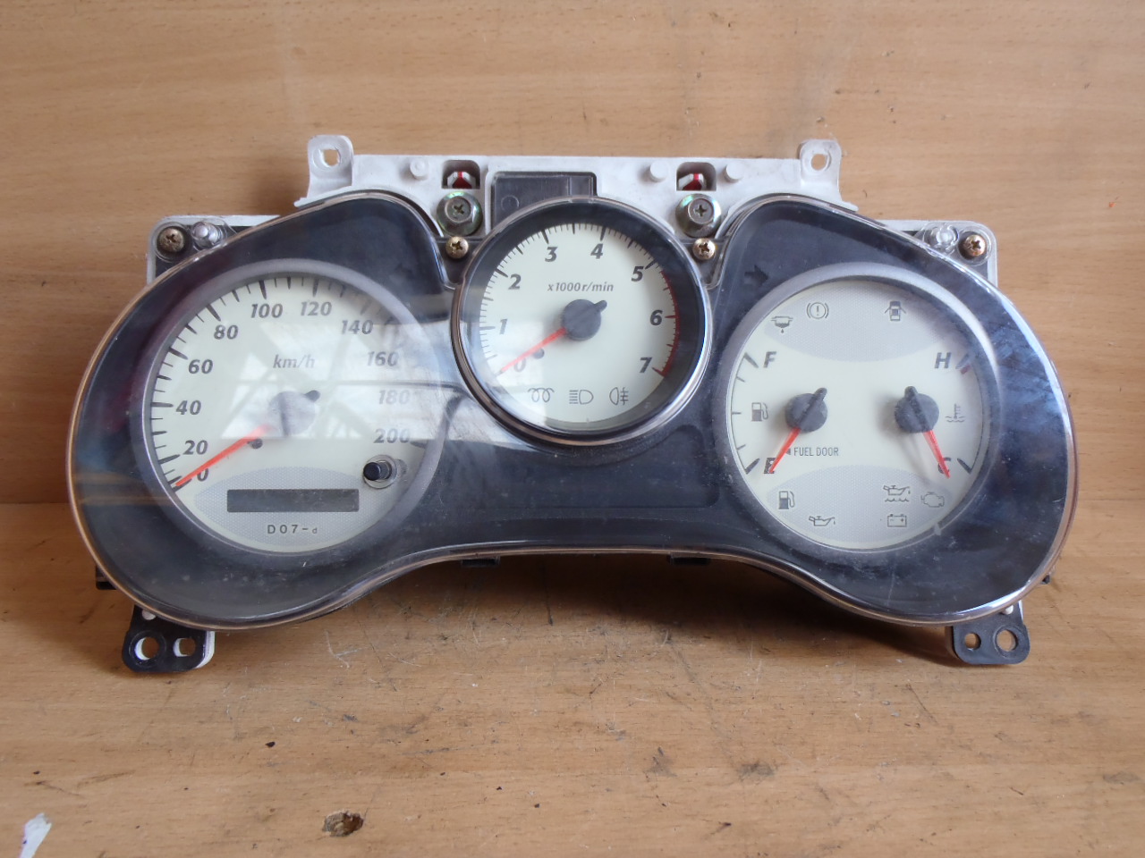 Budíky 2.0 D4D manuál