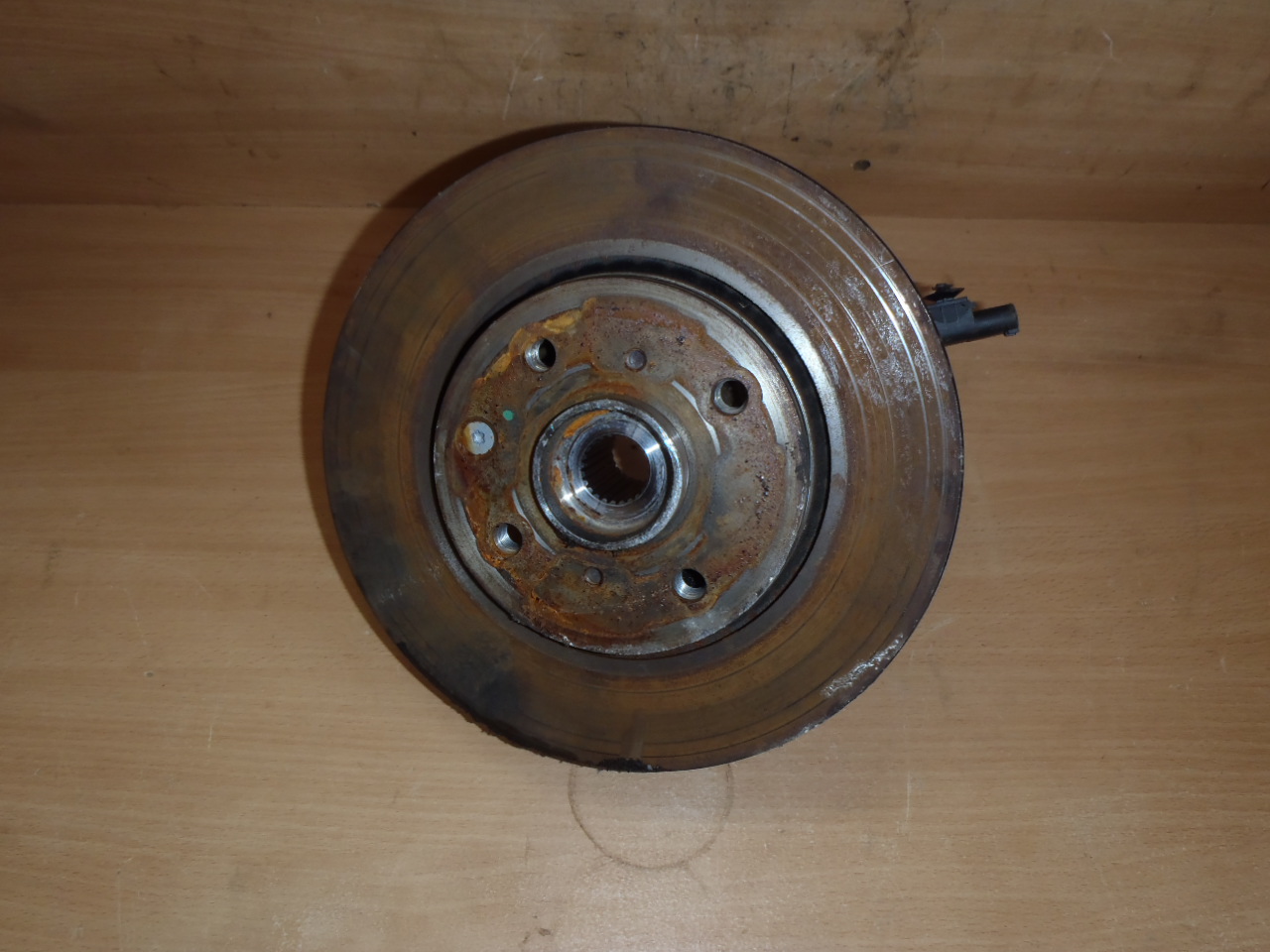 P. těhlice 1.0 VVT-i NOVÝ DÍL