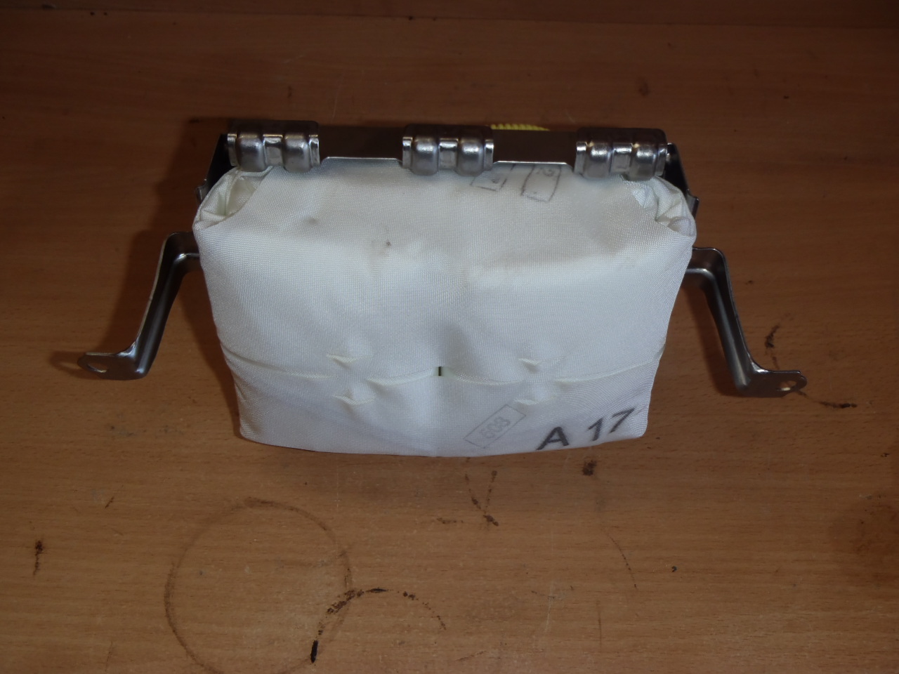 Airbag spolujezdec 1.0 VVT-i NOVÝ DÍL