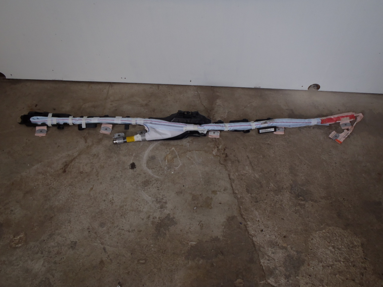 Stropní airbag P. 5.dvéř